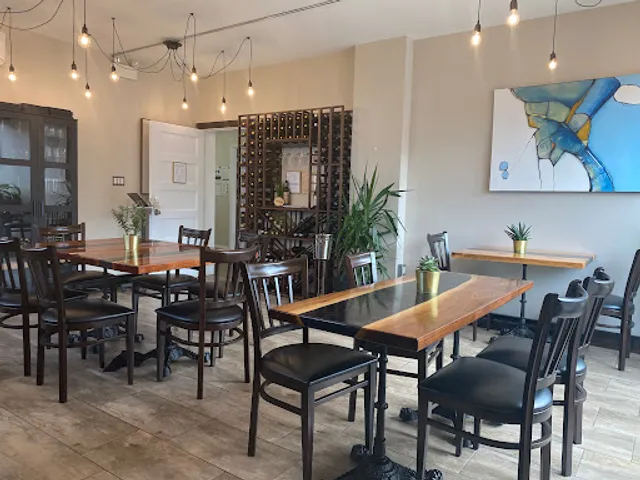 Birchwood Restaurant & Bar