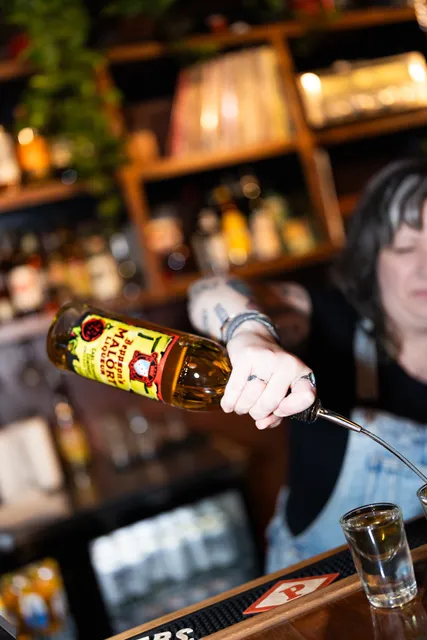 Sweeney's Walnut Street Tavern