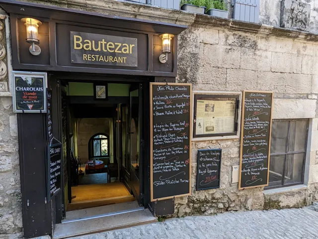 Hôtel Restaurant Bautezar et Musée