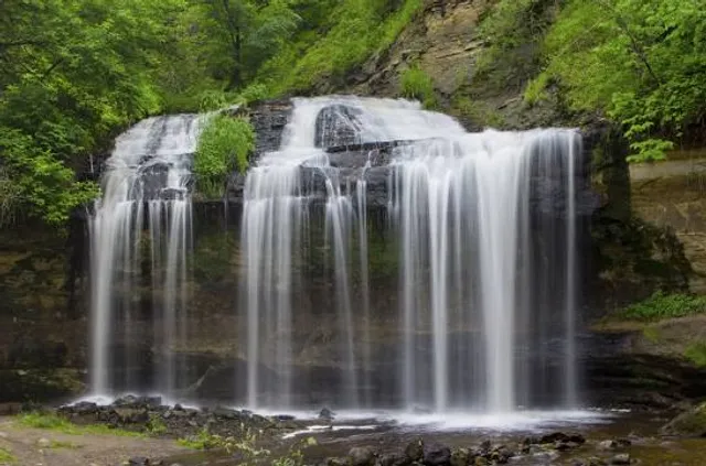 Wilke Glen and Cascade Falls
