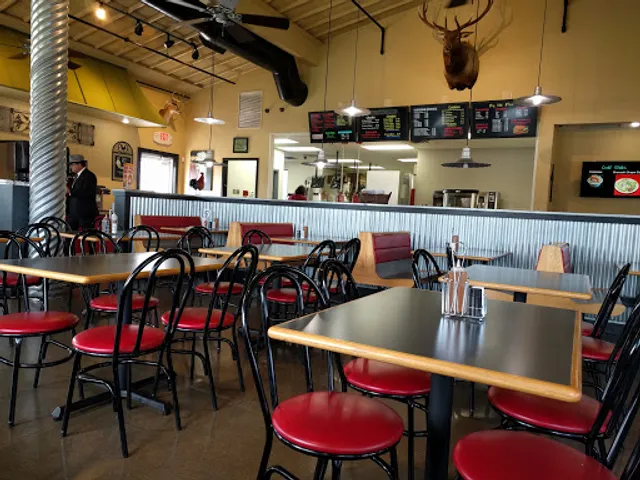 Charlie's Chicken Tahlequah