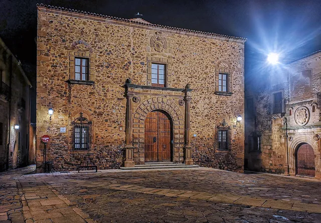 Palacio Episcopal de Cáceres