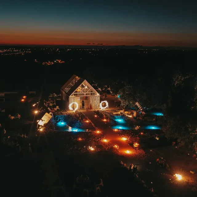 Vila do Gin - Parque Temático Black Pig