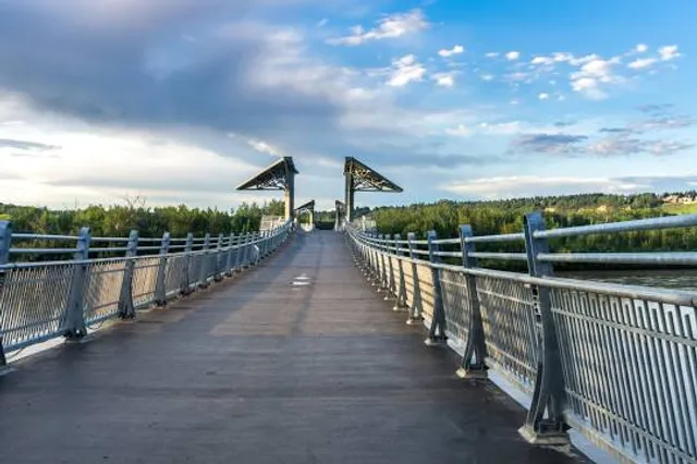 Terwillegar Park Footbridge