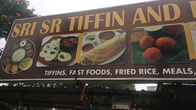 SR TIFFINS AND FAST FOOD CENTRE
