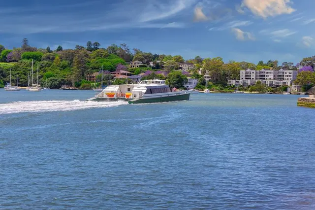 River Foreshore Reserve