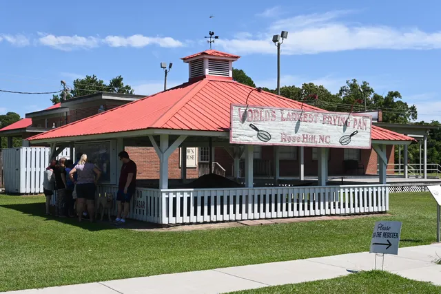 World's Largest Frying Pan