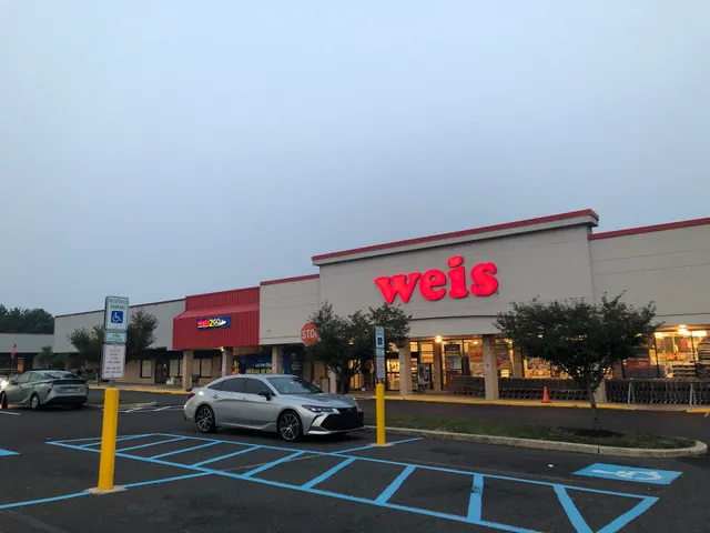 Weis Markets