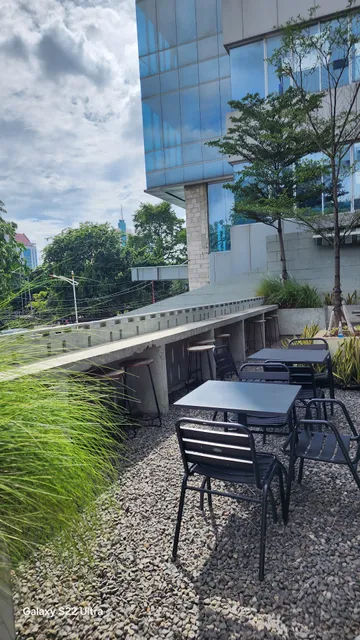 Libero (Coffee • Kitchen • Gelato)