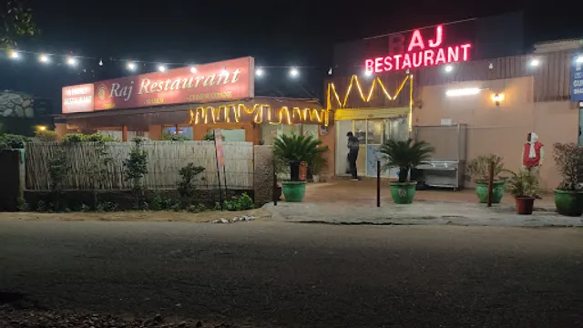Raj Restaurant