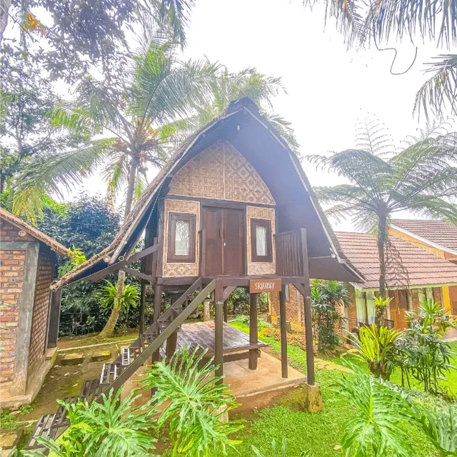 Kampung Halaman Villas