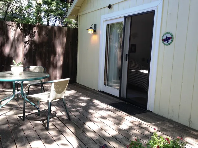 Backyard Garden Oasis B&B