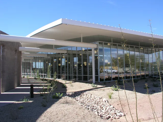 Apache Junction Public Library