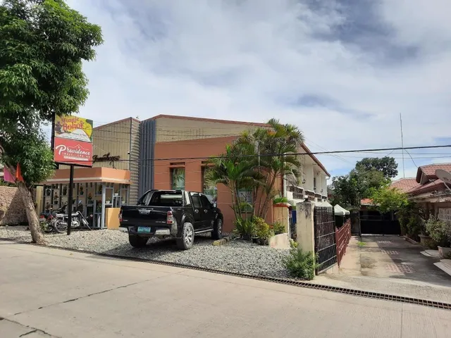 RedDoorz @ Calceta Street Cogon