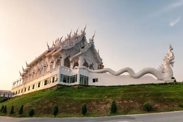 75 Anniversary Flag and Lamp Park