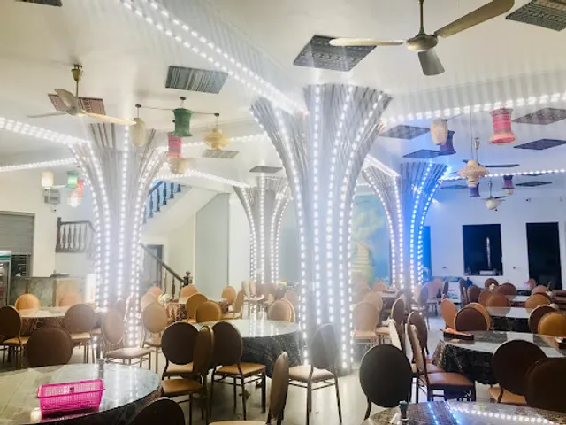 Nhà Hàng Bản Phố Cao Bằng