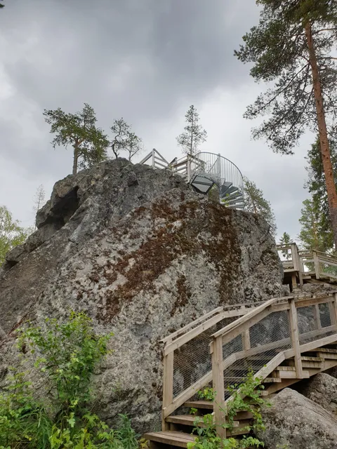 Lostenen Glacial Erratic Boulder