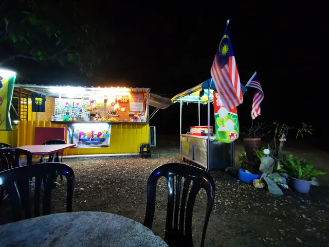 Pit Stop - Pantai Merdeka Route K177
