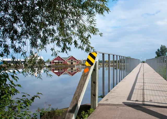 Lake Superior Estuarium