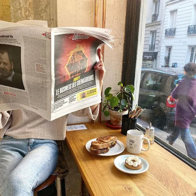 Two Doors Coffee-Shop