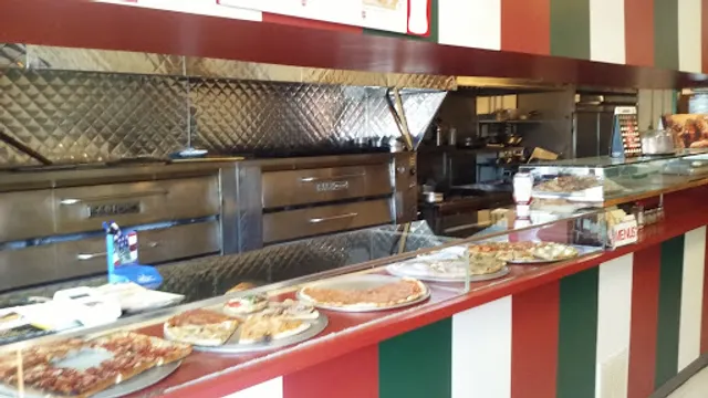 J Leno's Pizzeria & Restaurant