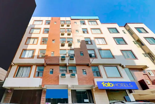 FabHotel Vacanza - Hotel in Sector 127, Noida