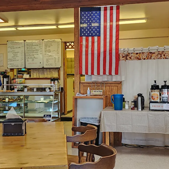 Bandon Baking Co & Deli