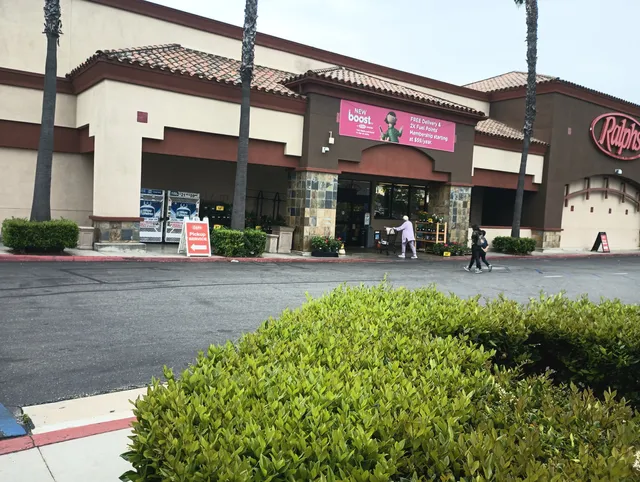 Long Beach Town Square