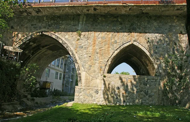 Setbaşı Köprüsü