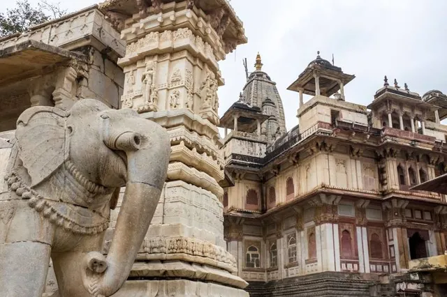 Shri Jagat Shiromani ji Temple ( Meera mandir )