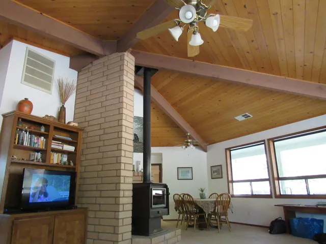 Oak Tree Hollow - Vacation Home