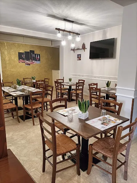 DIVINI SAPORI pizzeria-rosticceria-stuzzicheria