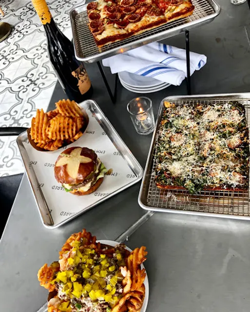 Emmy Squared Pizza: Shaw