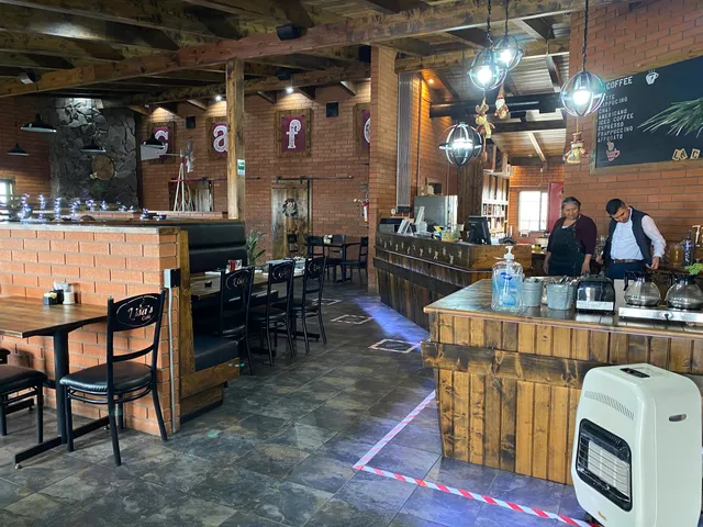 Lisa’s Café y Restaurante