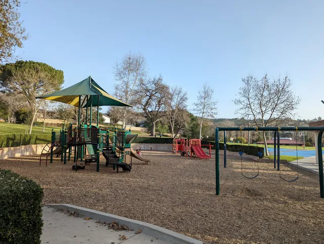 Berniece Bennett Park