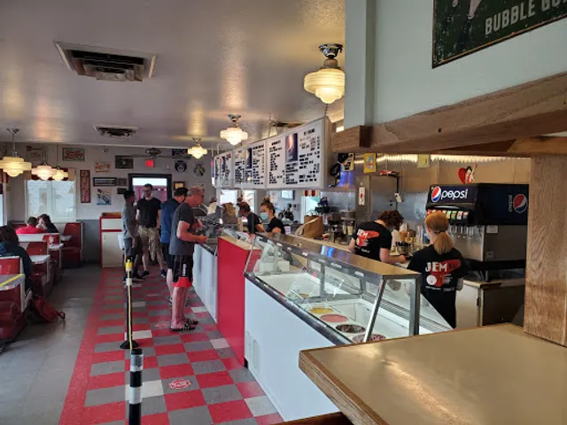 Jem 100 Ice Cream Saloon