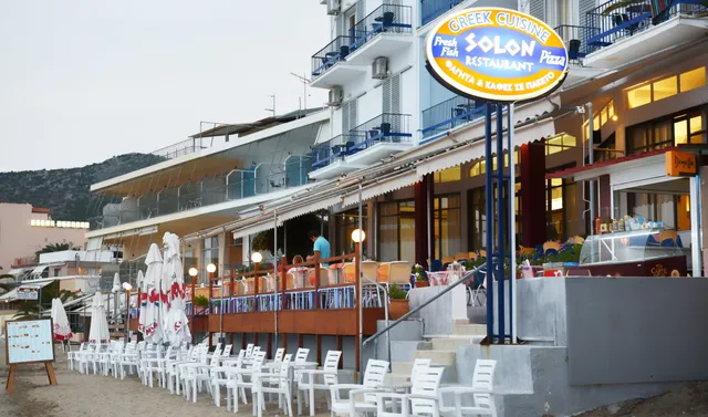 Solon Restaurant - Cafe