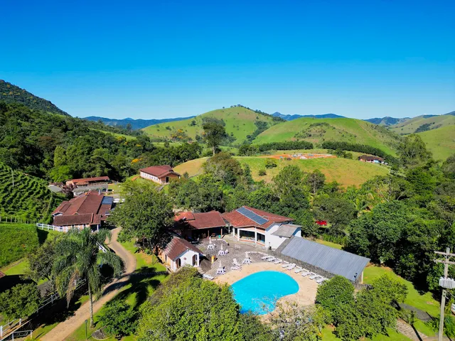 Village Inn Paradise monteiro lobato