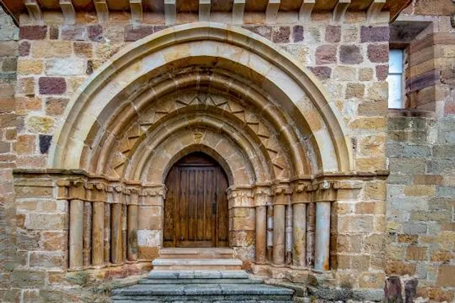 Santa Maria La Real (Las Henestrosas de las Quintanillas)