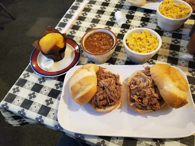 Backroad Bar-B-Q is now Bruno's Roadhouse