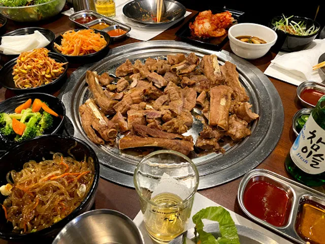 춘천닭갈비 동해막국수 2호점 (Chuncheon Dakgalbi Donghae Makguksu two