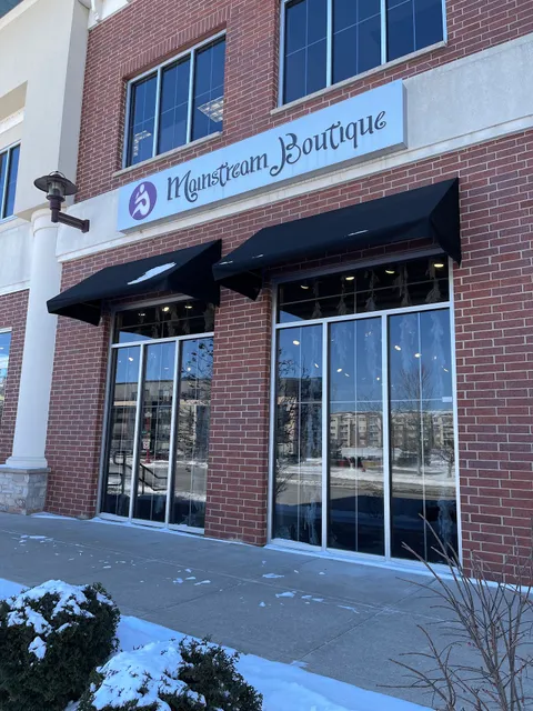 Mainstream Boutique Apple Valley