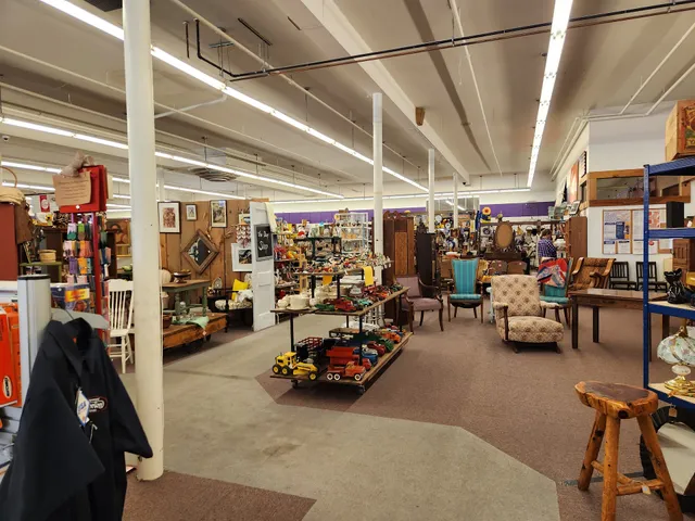 Landrush Antique Mall L.L.C.