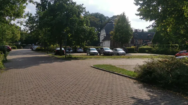 Parkplatz Am Schlossbach, Schloßgartenstraße