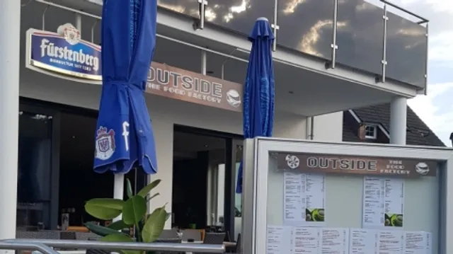 Outside - Ristorante • Pizzeria