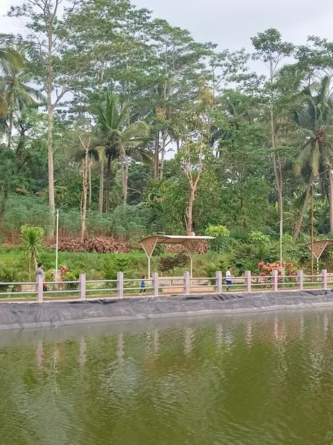 EMBUNG WALENG GIRIMARTO