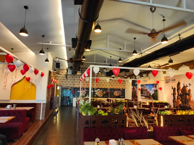 Zeeshan Restaurant Apna Hyderabadi Food