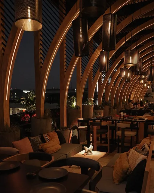 7:Quince | Rooftop Bar & Kitchen