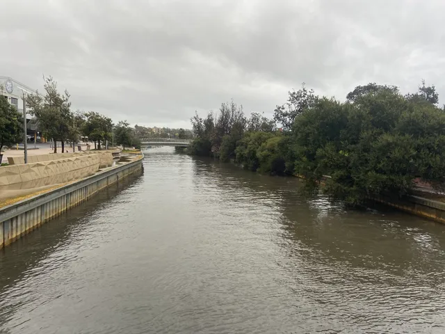 Kananook Creek Trail