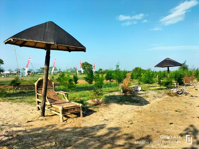 Pintu Masuk Pantai Indah Layur